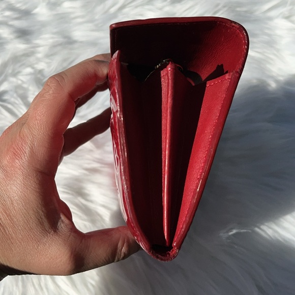 LV Louis Vuitton Cherry Red Vernis Long Wallet with LV Dust Bag - Picture 14 of 17